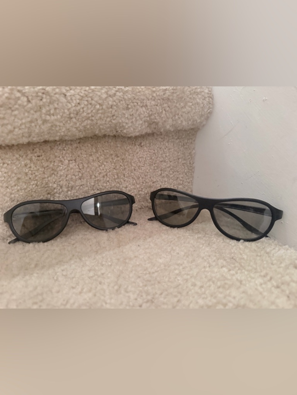 LG Cinema 3D Glasses (2 Pairs) – Works Perfect